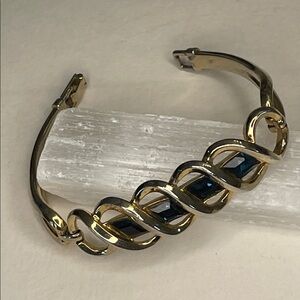 Vintage Marvella Twisted Woven Gold Tone Design Four Blue Rhinestones Bracelet